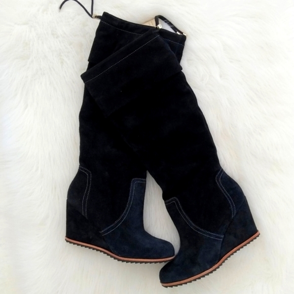 LAST FEW!! 🆕🌿DR.SCHOLL'S SUEDE TALL BOOTS🌿 - Picture 2 of 7